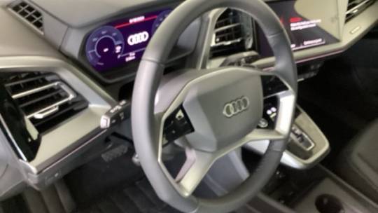 2024 Audi Q4 e-tron WA13UBFZXRP055055