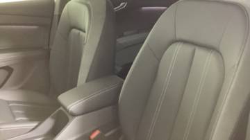 2024 Audi Q4 e-tron WA13UBFZXRP055055