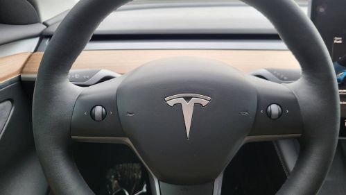 2023 Tesla Model 3 5YJ3E1EA3PF682583