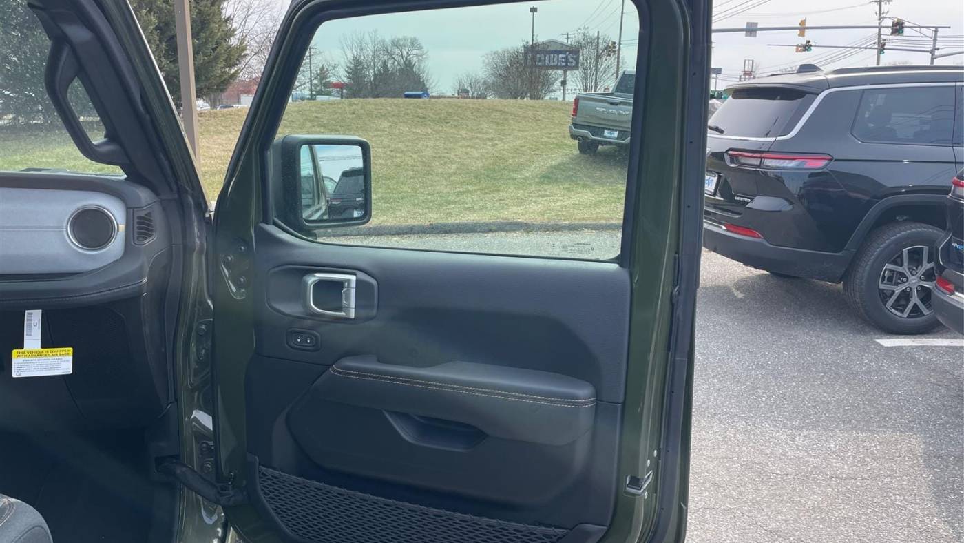 2024 Jeep Wrangler 1C4RJXP60RW121032