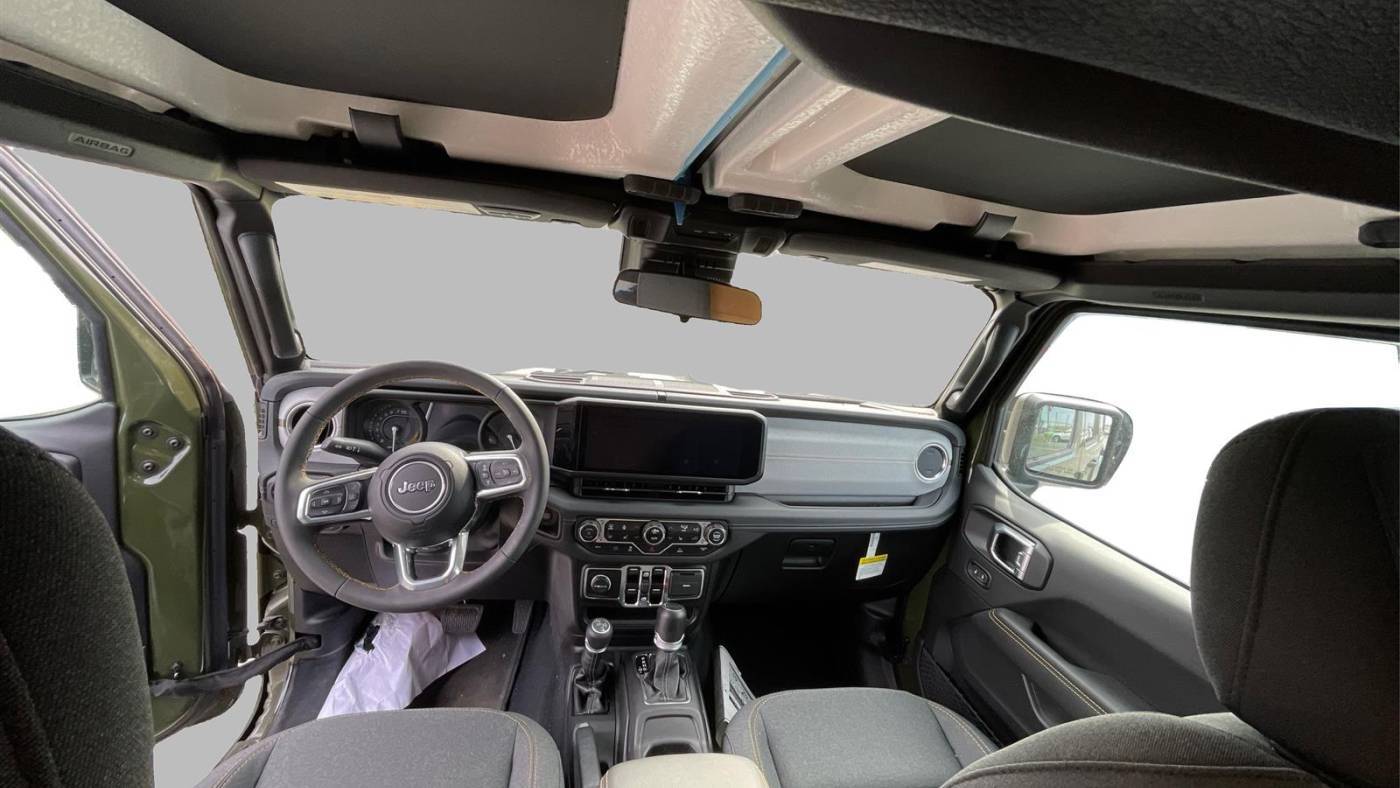 2024 Jeep Wrangler 1C4RJXP60RW121032