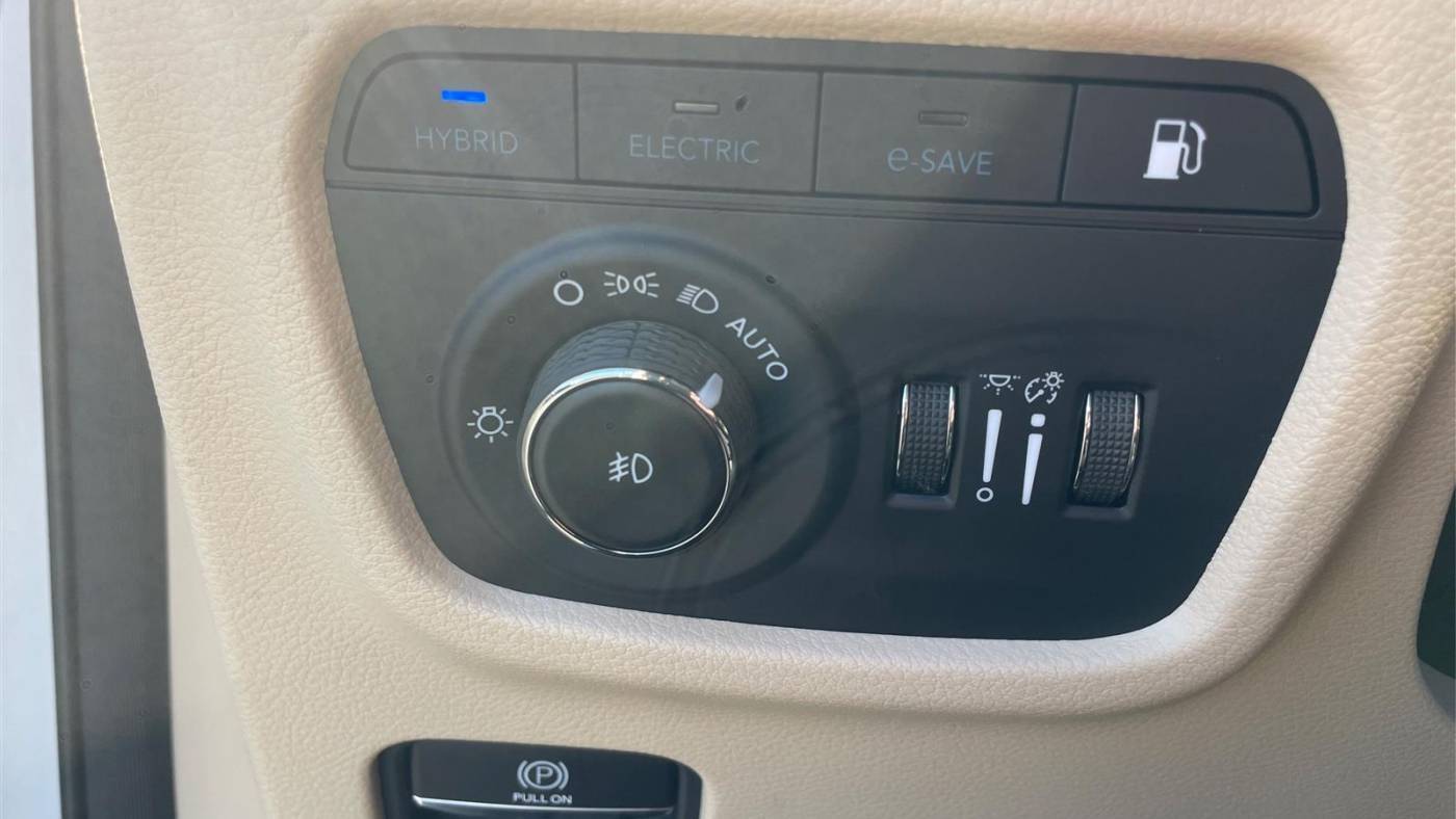 2023 Jeep Grand Cherokee 1C4RJYB66PC650688
