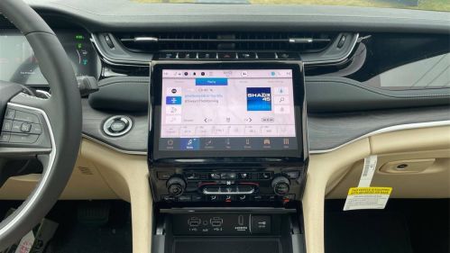 2023 Jeep Grand Cherokee 1C4RJYB66PC650772