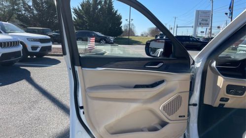 2023 Jeep Grand Cherokee 1C4RJYB66PC650688