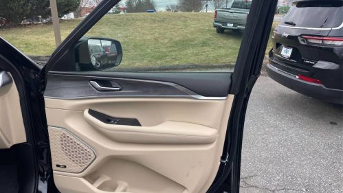 2023 Jeep Grand Cherokee 1C4RJYB66PC650772