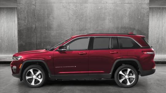 2025 Jeep Grand Cherokee 1C4RJYB61S8687899