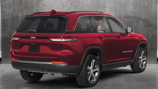 2025 Jeep Grand Cherokee 1C4RJYB61S8687899