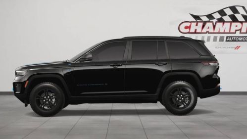 2025 Jeep Grand Cherokee 1C4RJYC65S8661563
