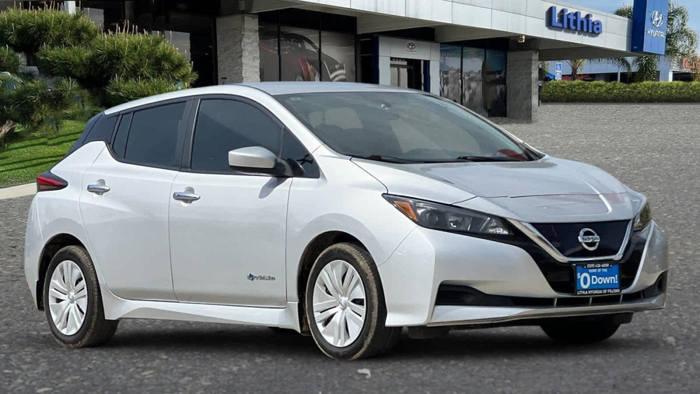 2018 Nissan LEAF 1N4AZ1CP1JC301441