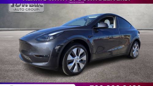 2024 Tesla Model Y 7SAYGDEE7RA282680