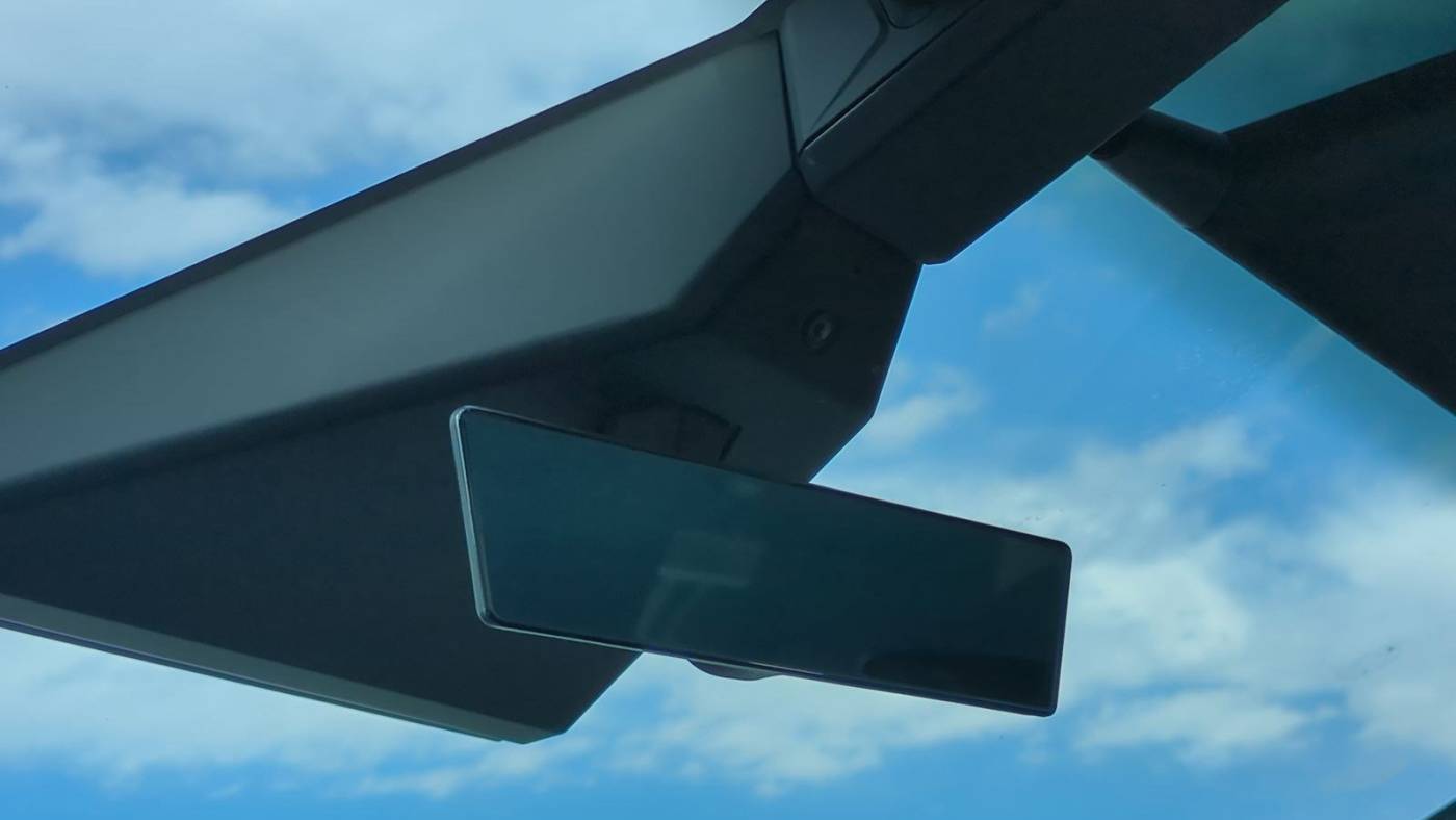2024 Tesla Cybertruck 7G2CEHED6RA014065
