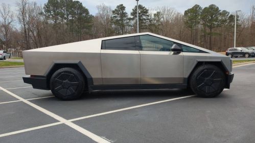 2024 Tesla Cybertruck 7G2CEHED6RA014065