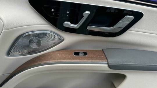 2023 Mercedes EQS SUV 4JGDM2DB4PA013220
