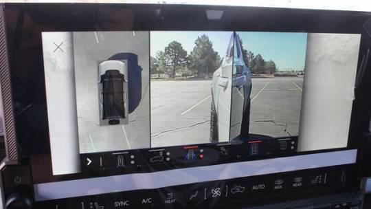 2024 GMC HUMMER EV SUV 1GKB0NDE8RU106332