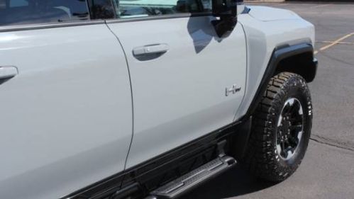 2024 GMC HUMMER EV SUV 1GKB0NDE8RU106332