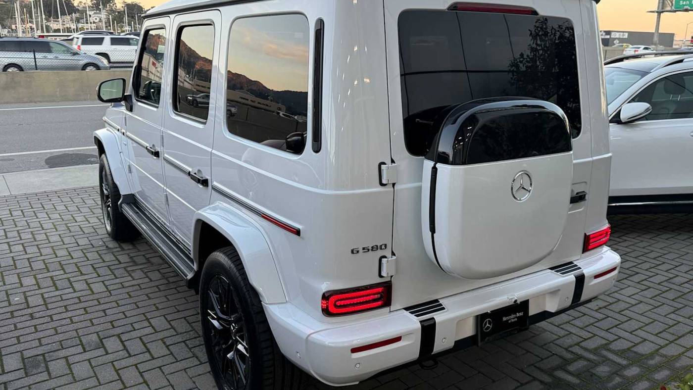 2025 Mercedes Electric G-Class W1NWM0AB1SX028794