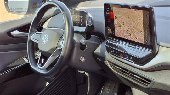 2022 Volkswagen ID.4 WVGTMPE26NP036404