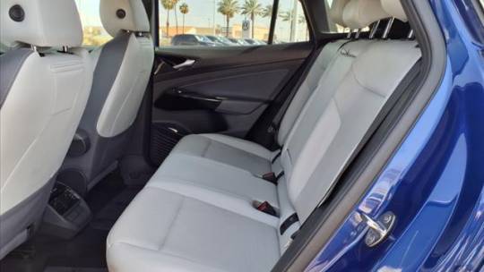 2022 Volkswagen ID.4 WVGTMPE26NP036404