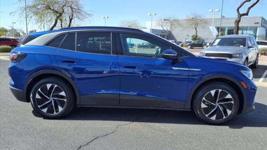 2022 Volkswagen ID.4 WVGTMPE26NP036404