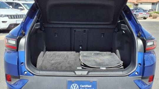 2022 Volkswagen ID.4 WVGTMPE26NP036404