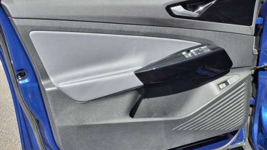 2022 Volkswagen ID.4 WVGTMPE26NP036404