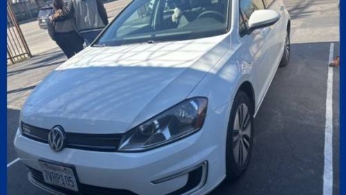 2016 Volkswagen e-Golf WVWKP7AU6GW915327