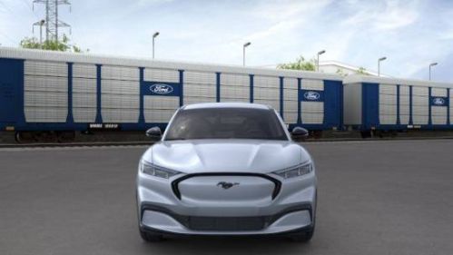 2025 Ford Mustang Mach E 3FMTK3SU3SMA08811