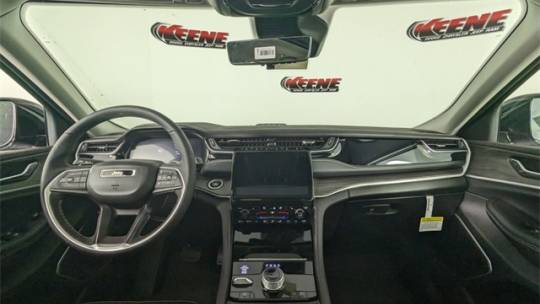 2024 Jeep Grand Cherokee 1C4RJYB69R8957648
