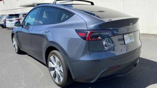 2023 Tesla Model Y 7SAYGDEE7PF841242