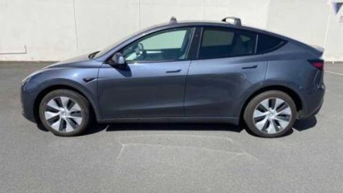 2023 Tesla Model Y 7SAYGDEE7PF841242