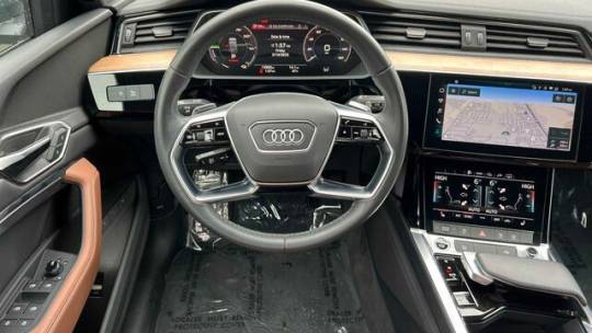 2024 Audi Q8 e-tron WA14AAGE3RB014234