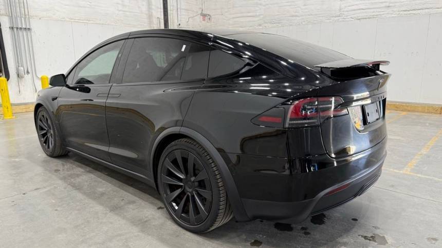 2022 Tesla Model X 7SAXCBE5XNF364086