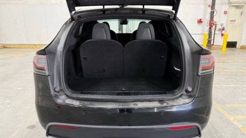 2022 Tesla Model X 7SAXCBE5XNF364086