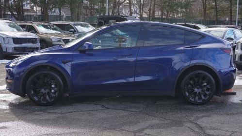 2022 Tesla Model Y 7SAYGDEE9NF432222