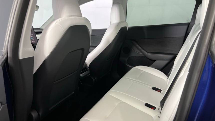 2023 Tesla Model Y 7SAYGDEF1PF701132