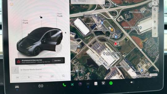 2022 Tesla Model Y 7SAYGDEFXNF508765