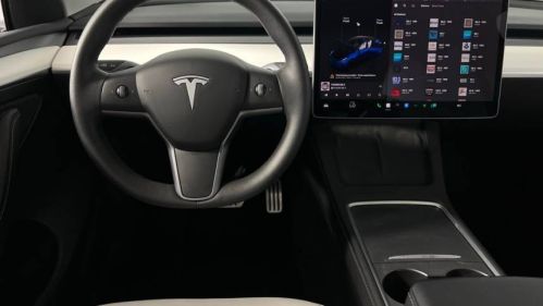 2023 Tesla Model Y 7SAYGDEF1PF701132