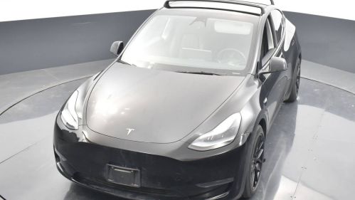 2022 Tesla Model Y 7SAYGDEF5NF568288