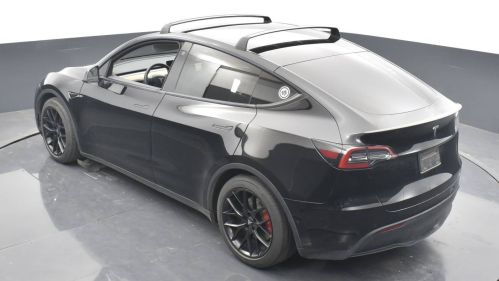 2022 Tesla Model Y 7SAYGDEF5NF568288