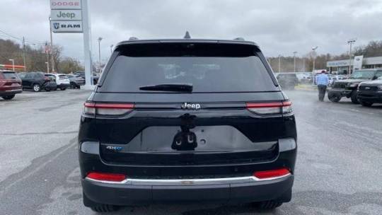 2024 Jeep Grand Cherokee 1C4RJYB63R8957242