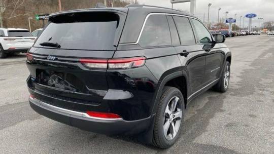 2024 Jeep Grand Cherokee 1C4RJYB63R8957242