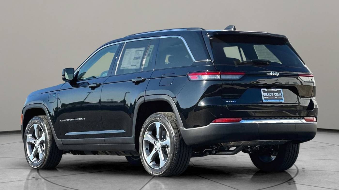 2023 Jeep Grand Cherokee 1C4RJYB60PC665476