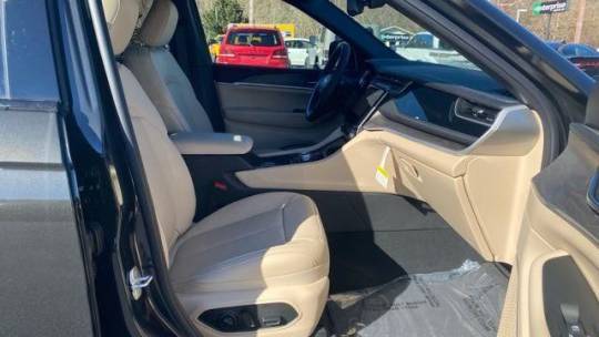 2024 Jeep Grand Cherokee 1C4RJYB66RC712156