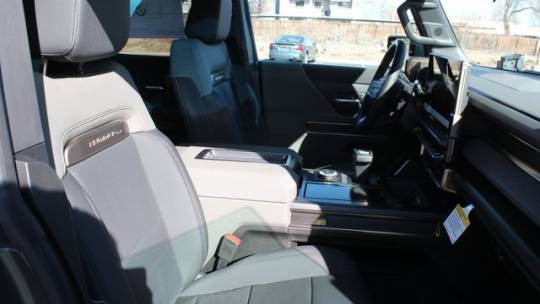 2024 GMC HUMMER EV SUV 1GKB0RDC9RU102473