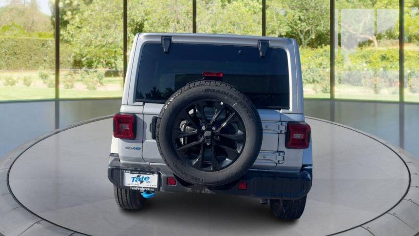 2024 Jeep Wrangler 1C4RJXP62RW121033