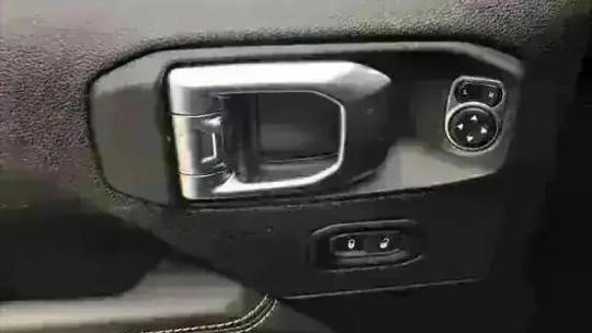 2024 Jeep Wrangler 1C4RJXP6XRW121023