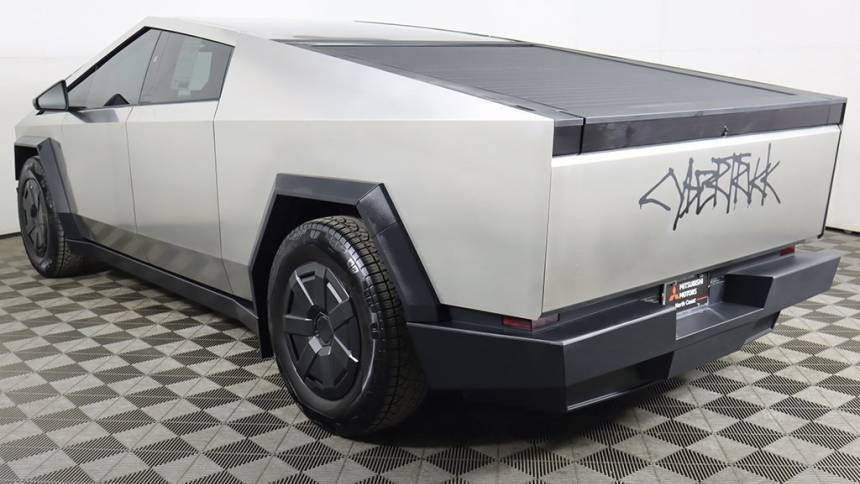 2024 Tesla Cybertruck - Images - 11