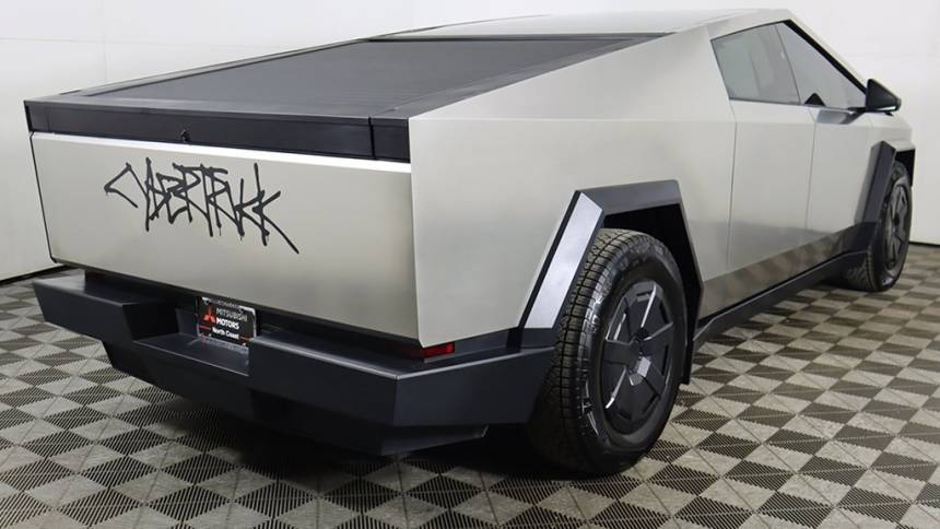 2024 Tesla Cybertruck - Images - 12