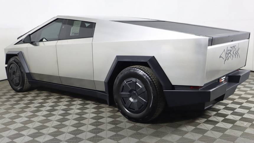 2024 Tesla Cybertruck - Images - 15