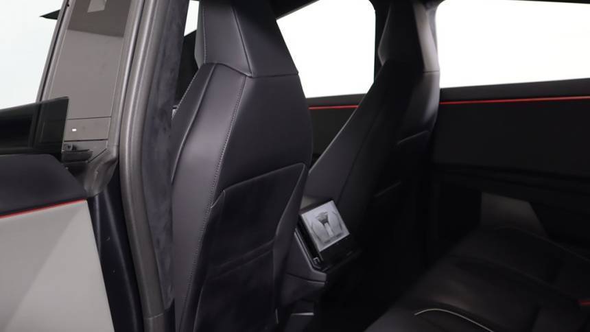 2024 Tesla Cybertruck - Images - 31